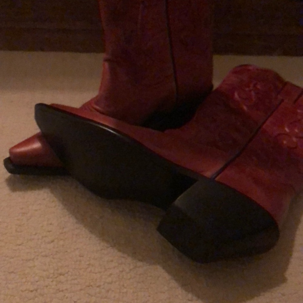 Cowboy boots - Picture 2 of 2
